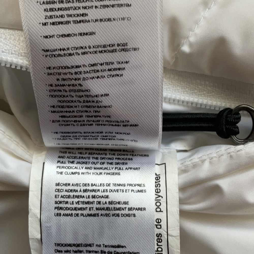 Lolë Reversible Gray/White Puffer Jacket with Hood – Woman's – XS - Picture 14 of 16